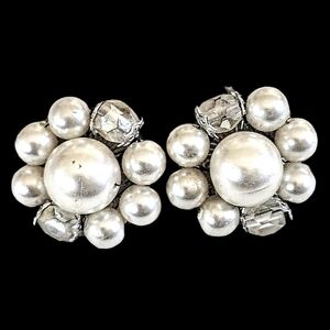 🤍 Vintage 60s Faux Pearl AB Glass Crystal Cluster Clip Earrings Japan